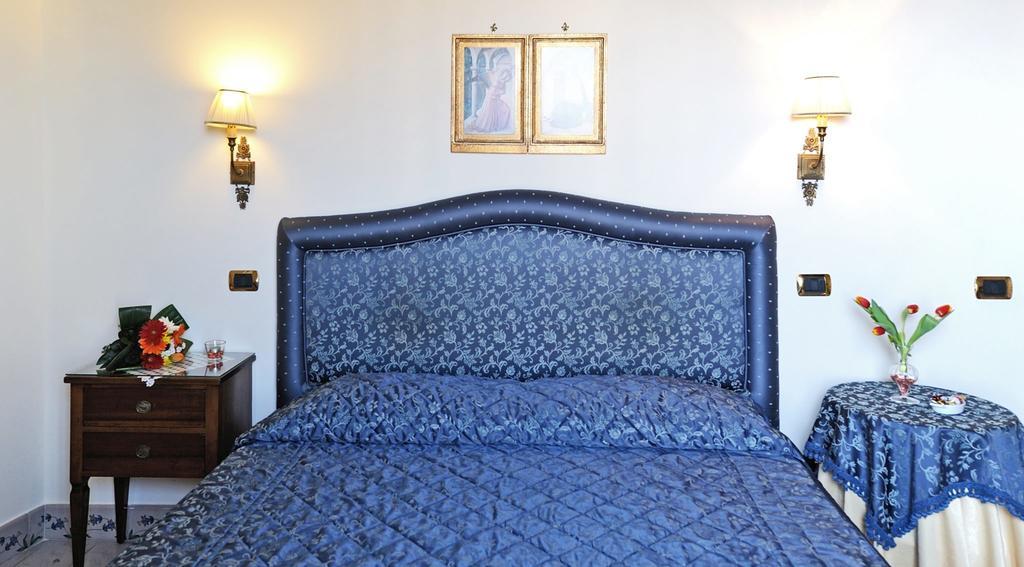 Residenza Del Duca Amalfi Rum bild